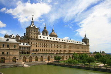 Fototapeta na wymiar Klasztor Escorial