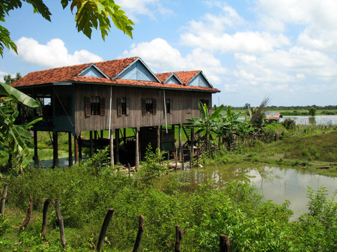 traditional house in the cambodian countryside