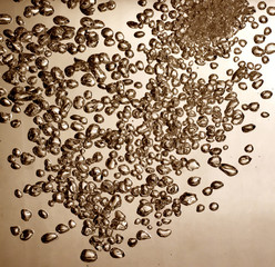 splashing and bubbles caused when a fawcet is opened