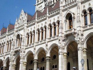 Fototapeta na wymiar Budapest Parliament, close view of statues