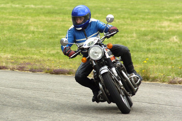 Obraz premium moto sur un circuit