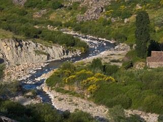 Fototapeta na wymiar Randazzo uchwyty rzekę Alcantara