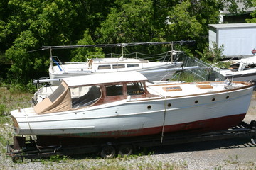 Fototapeta premium Old sailboat on shore