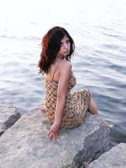 Lady on the lake  70517