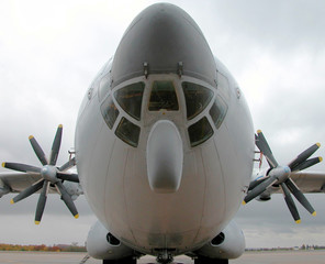 giant aircraft