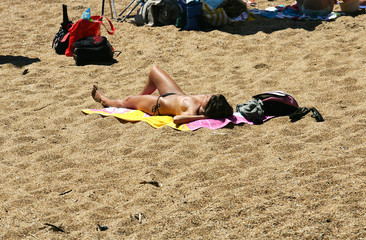 femme sur la plage