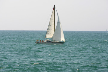 Obraz premium voilier qui navigue