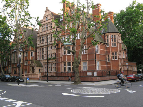 London street and elegant townhouses, Kensington