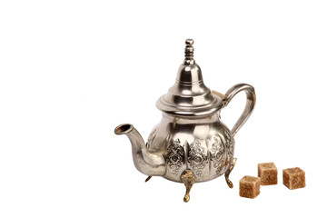 Moroccan tea-pot and cane sugar