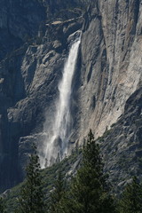 Fototapeta na wymiar Dolna Yosemite Falls