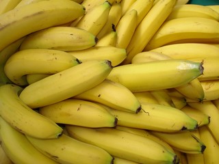 BANANES