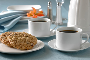 Gourmet coffee and cookies served after dinner