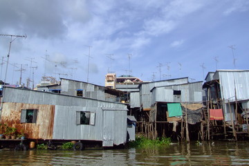 Ville au bord du Mekong, Vietnam