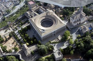 Palacio Carlos V-904