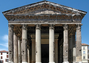 Naklejka premium Temple romain (Vienne)