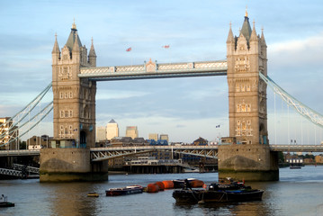 Obraz na płótnie Canvas Tower Bridge