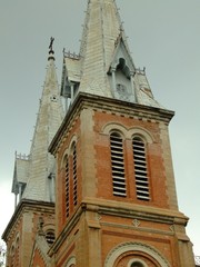 Tour de la cathedrale de Saigon