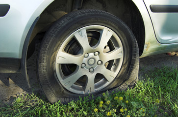 tyre,punctured on speed