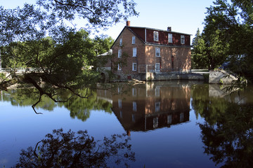 old water mill at Stanbridge East, Quebec © Hamiza Bakirci