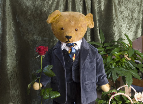 Teddybaer Rosenkavalier quer