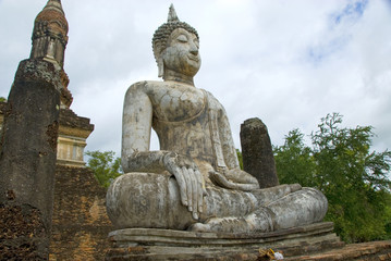 Fototapeta na wymiar Seated Buddha statue in Old City,Sukhothai,Thailand