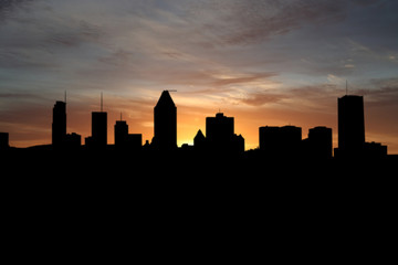 Obraz na płótnie Canvas Montreal skyline at sunset