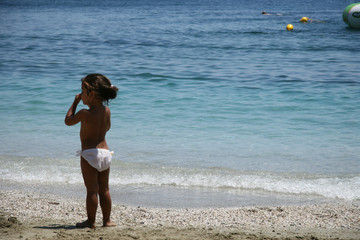 Enfant sur la plage