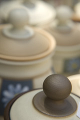 Obraz na płótnie Canvas Ceramic handmade cups on the countryside market