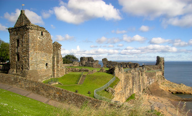 Fototapeta na wymiar St Andrews Castle 3
