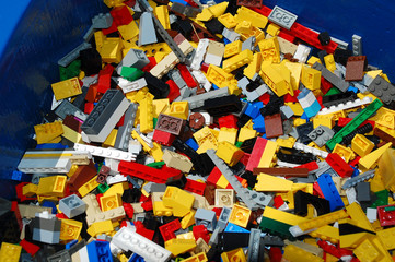 Fototapeta premium bucket of blocks