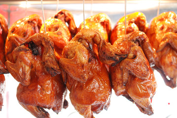 Naklejka premium fried chicken at the foods store