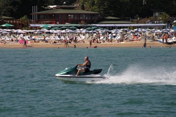 wassersport am Sonnenstrand