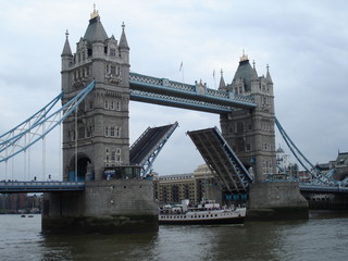 London Bridge