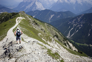 Fototapeta na wymiar High Alps Walking