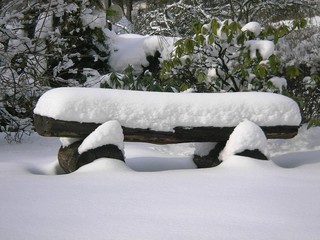Sonnenbank im Winter