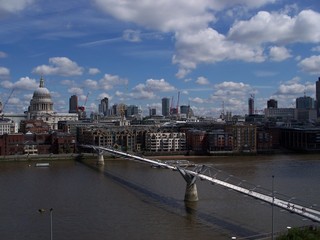 millenium bridge