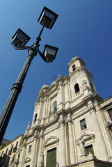 Fototapeta na wymiar Catania Kościół św Franciszka latarni