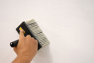 Fototapeta na wymiar przygotować ściany do malowania
