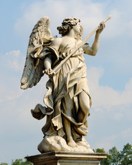 Fototapeta na wymiar Fighting angel by Bernini