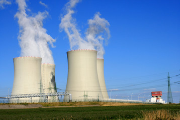 Fototapeta na wymiar nuclear power station 5