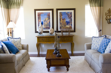 Modern tastefully decorated living room