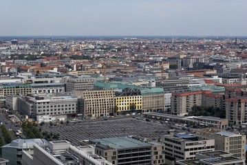 Unter dem Himmel von Berlin