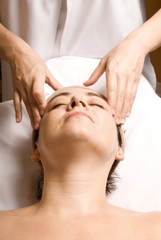 Fototapeta na wymiar Head massage
