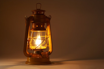Oil lamp - 3953728