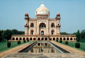 Obraz premium Safdarjang Tomb in Delhi