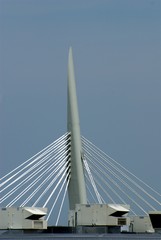 Obraz premium Provencher Bridge Spire in Winnipeg