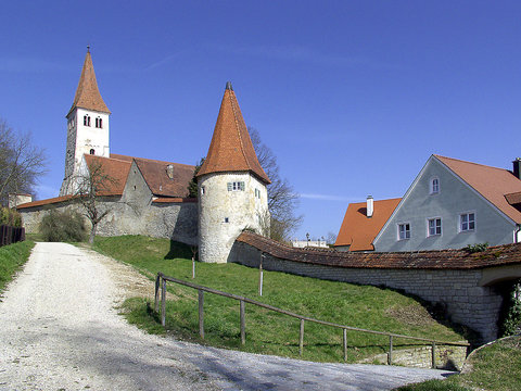 Stadtmauer in Greding