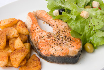 Grilled Salmon with Salad-Lettuce,fried Potatoes. 3
