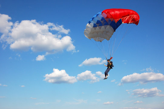 parachuter