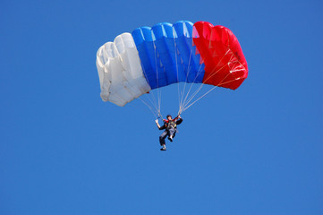 Parachuter